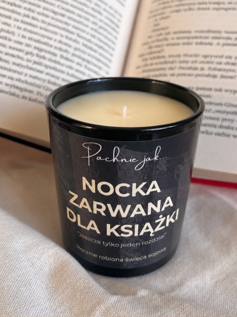 Świeca sojowa "Nocka zarwana dla książki" 180 ml