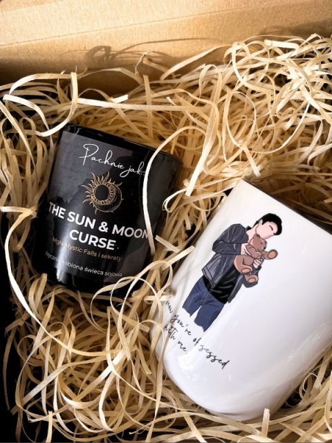 Zestaw inspirowany TVD | Świeca 180 ml + kubek 330 ml